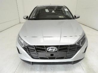 Hyundai I-20  picture 2