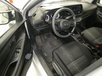 Hyundai I-20  picture 12