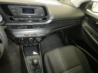 Hyundai I-20  picture 10