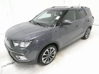 Ssang yong XLV  picture 3