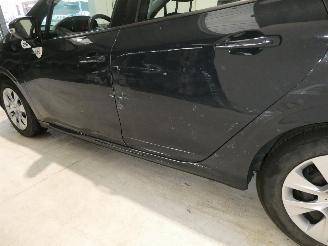 Peugeot 208 LIKE picture 6