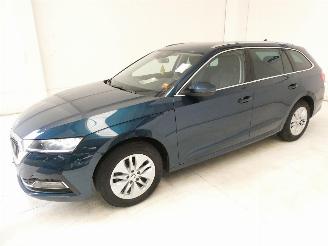 Skoda Octavia 2.0D  AMBITION picture 3
