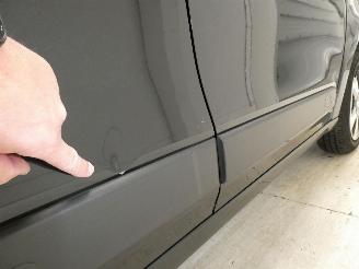 Renault Twingo III NIGHT & D picture 9