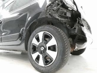 Renault Twingo III NIGHT & D picture 5