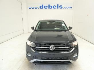 Vaurioauto  passenger cars Volkswagen T-Cross  2019/10