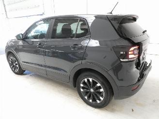 Volkswagen T-Cross  picture 4