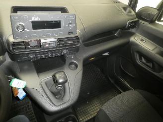 Opel Combo 1.5D  E CARGO picture 15