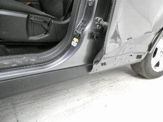 Land Rover Discovery Sport 2.0D  4X4 picture 6