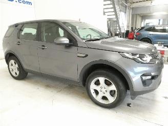 Land Rover Discovery Sport 2.0D  4X4 picture 12
