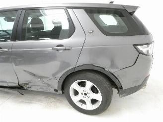 Land Rover Discovery Sport 2.0D  4X4 picture 8