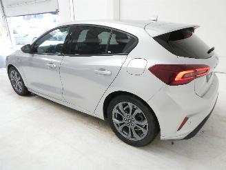 Ford Focus ST LINE 125 PK picture 4
