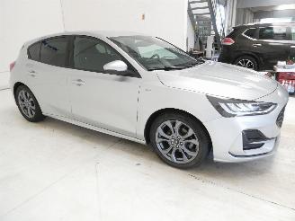 Ford Focus ST LINE 125 PK picture 9