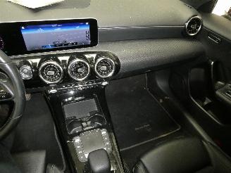 Mercedes A-klasse 1.5D  180 D picture 13