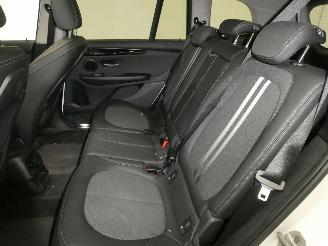 BMW 2-serie 216I picture 15