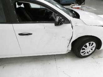 Opel Corsa F picture 8