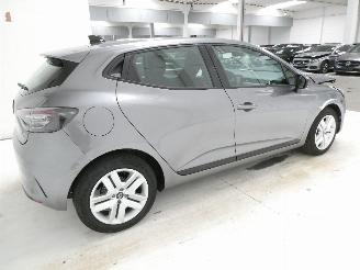 Renault Clio  picture 6