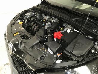 Renault Clio  picture 16