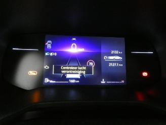 Renault Clio  picture 10
