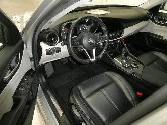 Alfa Romeo Giulia 2.2D SUPER picture 15