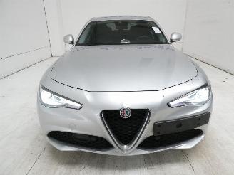 Alfa Romeo Giulia 2.2D SUPER picture 2