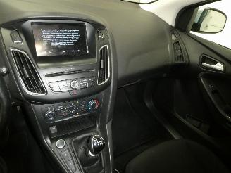 Ford Focus TREND picture 13
