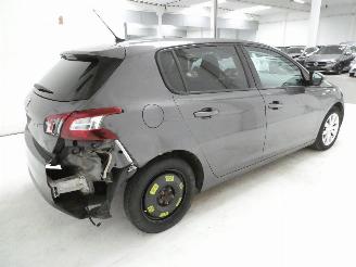 Peugeot 308 II STYLE picture 7