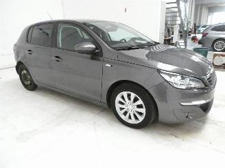 Peugeot 308 II STYLE picture 10