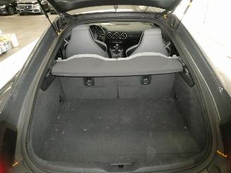 Audi TT 2.0D COUPÃ‰ picture 16
