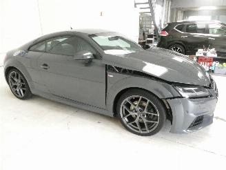 Audi TT 2.0D COUPÃ‰ picture 10