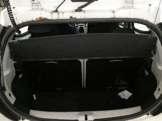 Toyota Aygo X-PLAY picture 17
