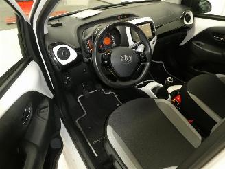 Toyota Aygo X-PLAY picture 14