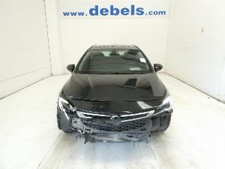Schadeauto Opel Astra 1.6D EDITION 2019/7