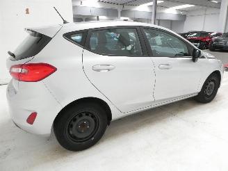 Ford Fiesta TREND picture 8