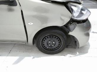 Nissan Micra  picture 8