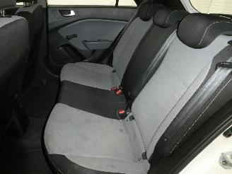 Hyundai I-20 COOL picture 16
