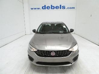 krockskadad bil auto Fiat Tipo POP 2017/4