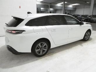 Peugeot 308 1.5D III ALLURE picture 7