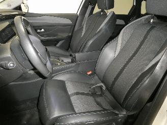 Peugeot 308 1.5D III ALLURE picture 13