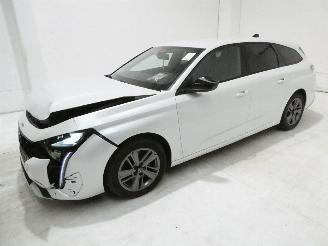 Peugeot 308 1.5D III ALLURE picture 4