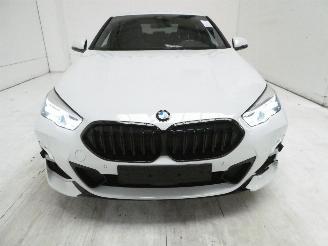 BMW 2-serie 218I picture 2