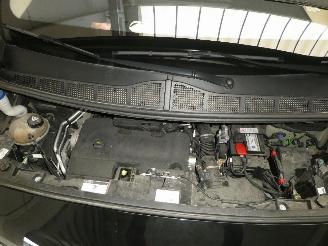 Opel Vivaro 2.2D C picture 21