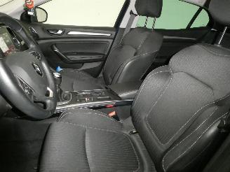 Renault Mégane IV INTENS picture 15
