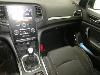 Renault Mégane IV INTENS picture 12