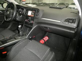 Renault Mégane IV INTENS picture 11