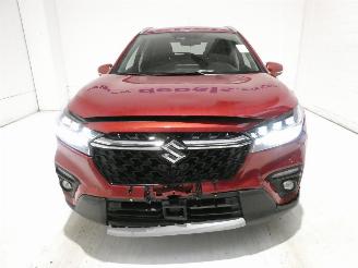 Suzuki SX4 S-CROSS GLX picture 2