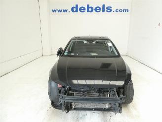 krockskadad bil auto Volkswagen Golf LIFE 2021/5