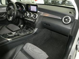 Mercedes C-klasse 1.6D C 200 D picture 9