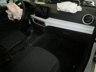 Seat Ibiza 1.0 TSI MOVE NAVI picture 9