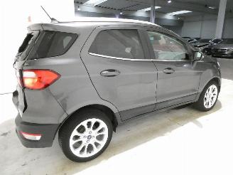 Ford EcoSport TITANIUM picture 6