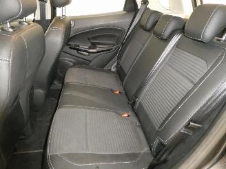 Ford EcoSport TITANIUM picture 13